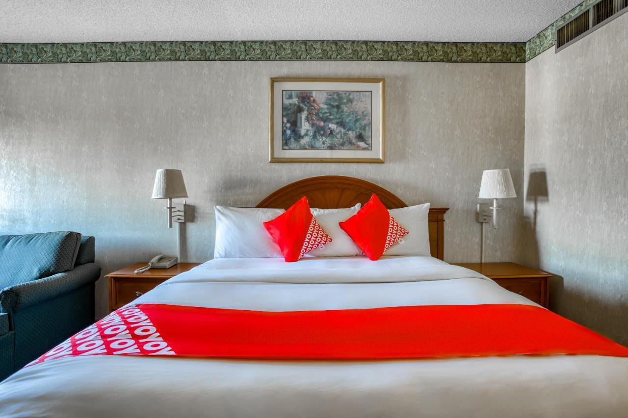Oyo Hotel Tulsa I-44 Midtown Eksteriør billede