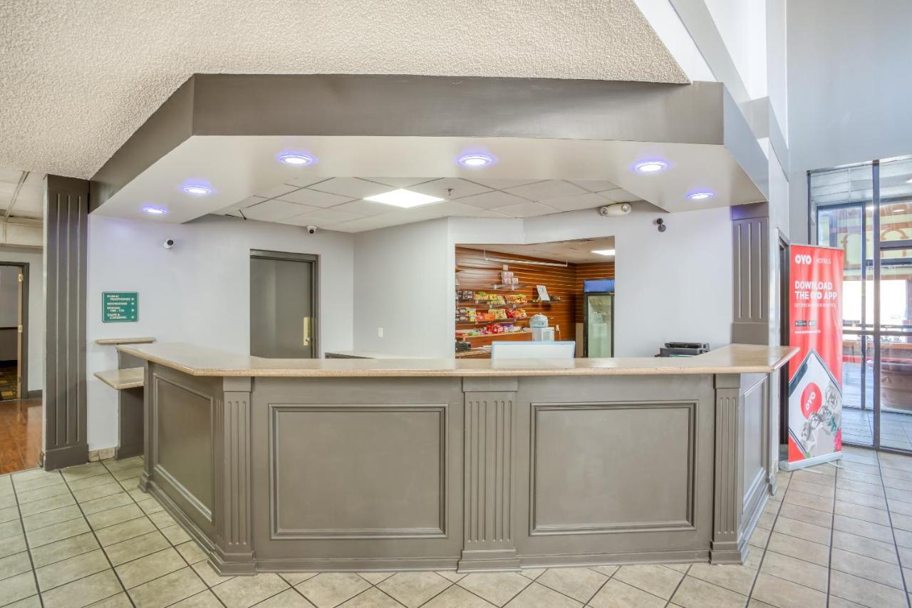 Oyo Hotel Tulsa I-44 Midtown Eksteriør billede